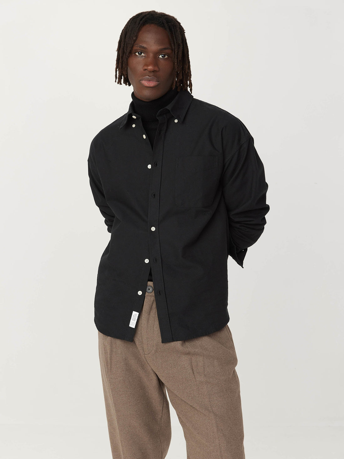 The Loose Oxford Shirt in Black