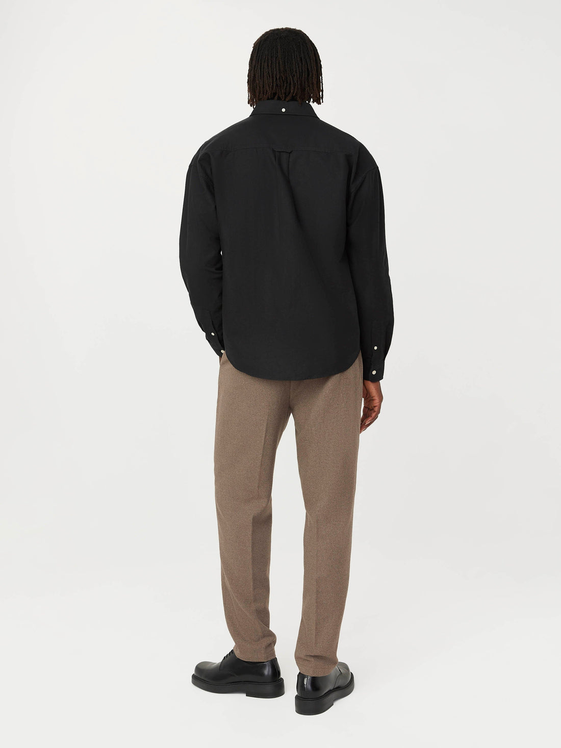 The Loose Oxford Shirt in Black